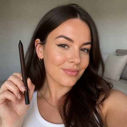 Wodoodporny precyzyjny eyeliner w pisaku – gładkie kreski i długotrwały efekt